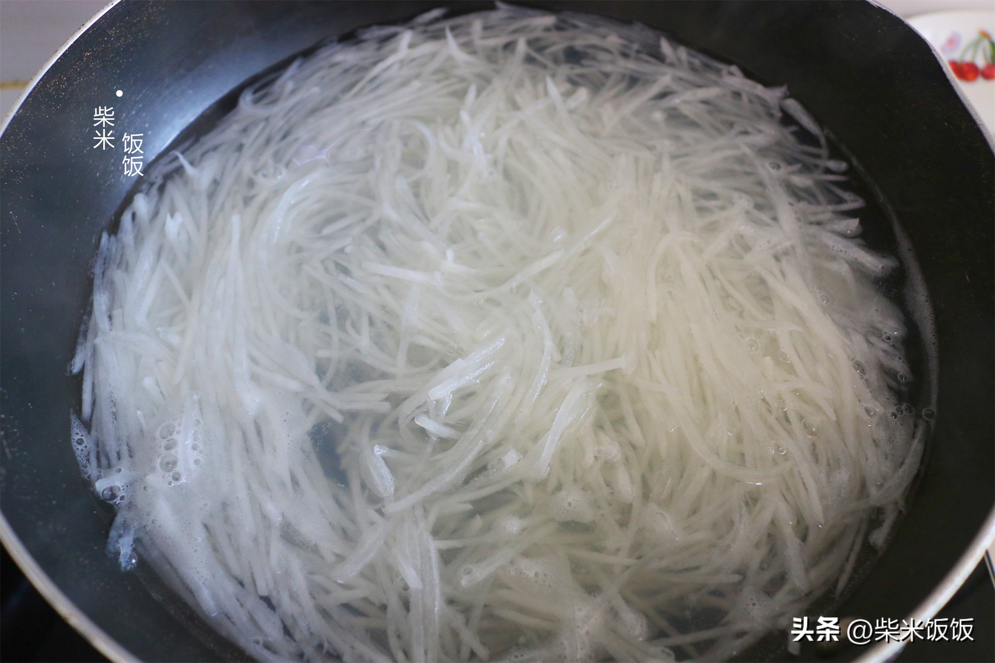 秋天吃饺子别忘了用这个菜,秋季适合包饺子的菜