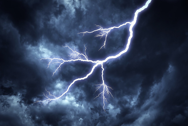 塞尔达怎么躲避闪电击中,如果你被闪电击中怎么办