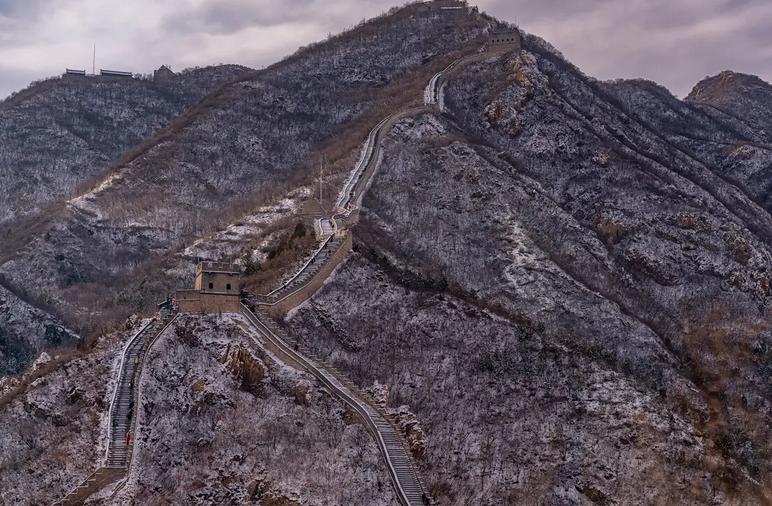 1979长城上喝可乐的小男孩是谁,1979年长城喝可乐男孩图片