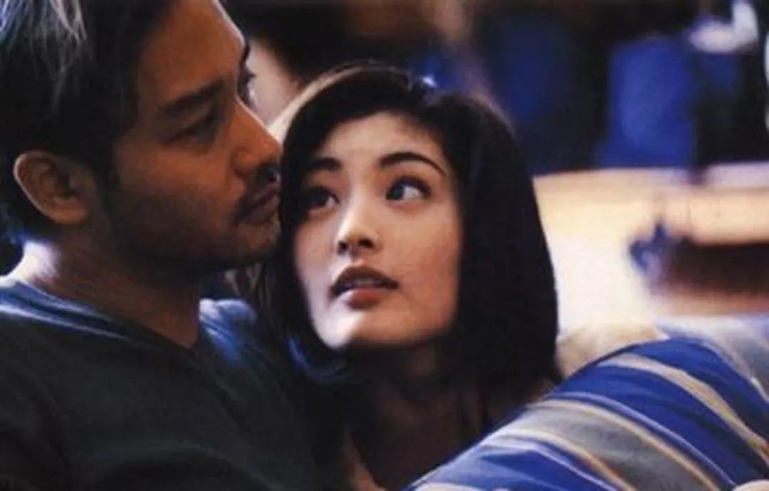 优之良品、许留山、UA…封关两年多，香港多少熟悉的店消失了？