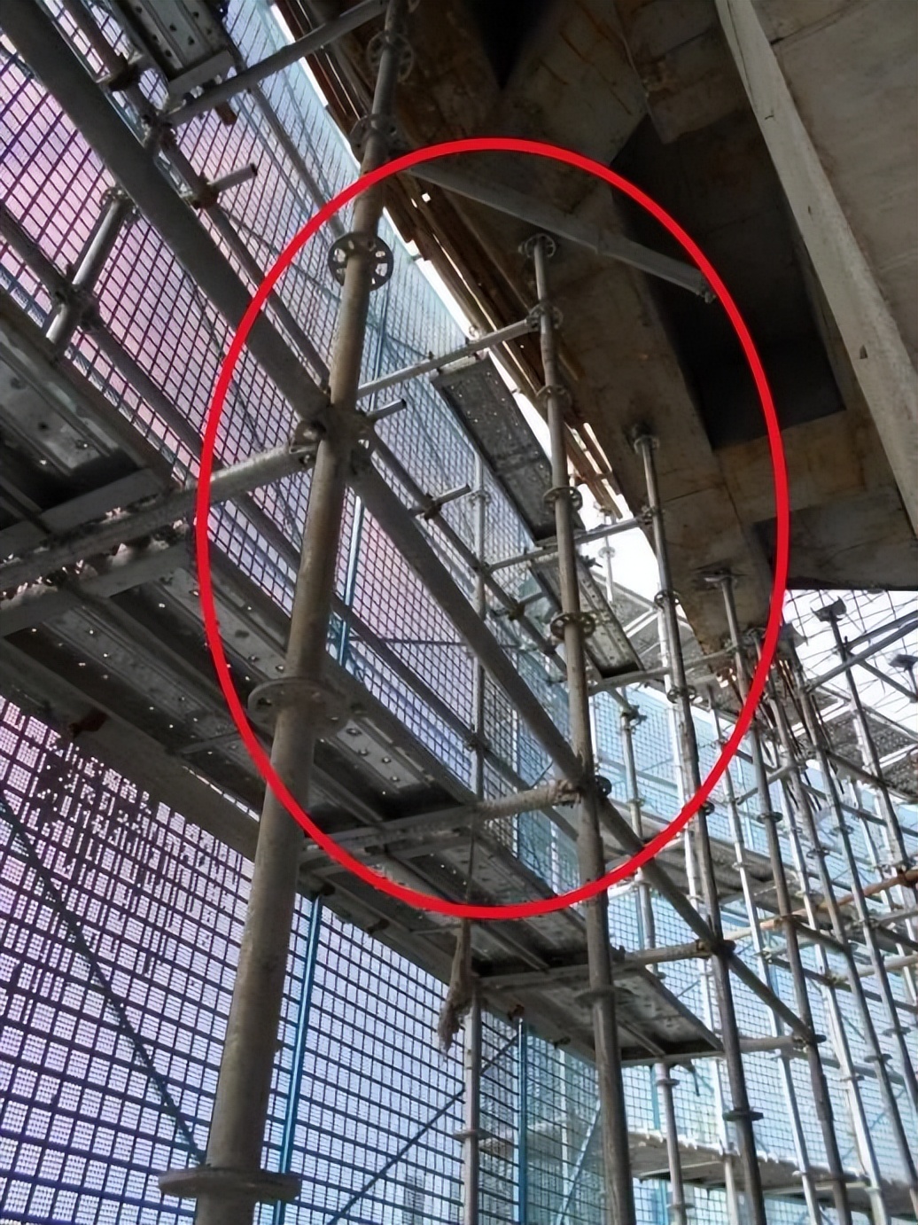 脚手架工程隐患识别图集,脚手架工程安全隐患图片讲解