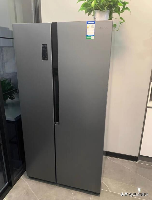 海尔和容声冰箱保鲜技术哪个好,容声美菱海尔三种冰箱哪个好一些