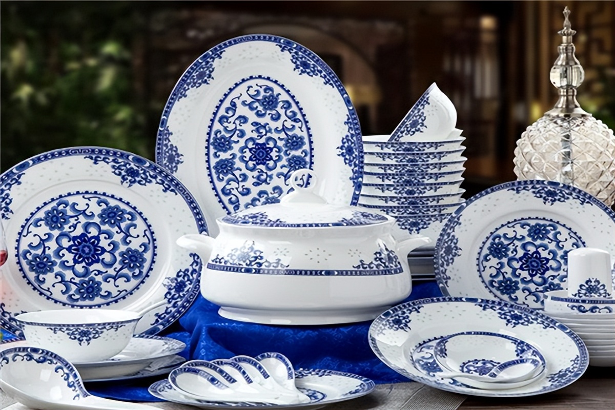 三聚氰胺藏在饭碗里教你避坑,三聚氰胺做的餐具对人体有害吗