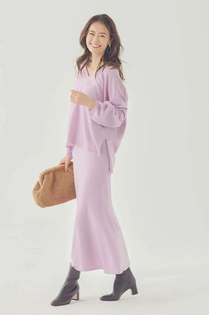 穿裙子靴子过年,过年穿了裙子显瘦