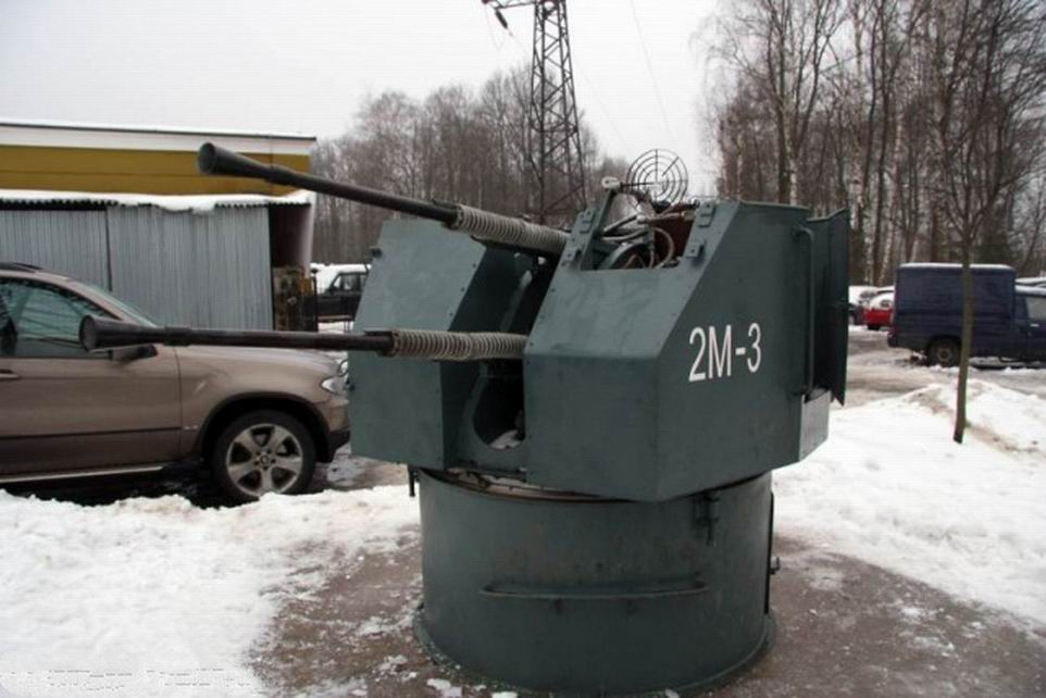 步兵战车装备76毫米主炮,新型战车带火箭和近防炮