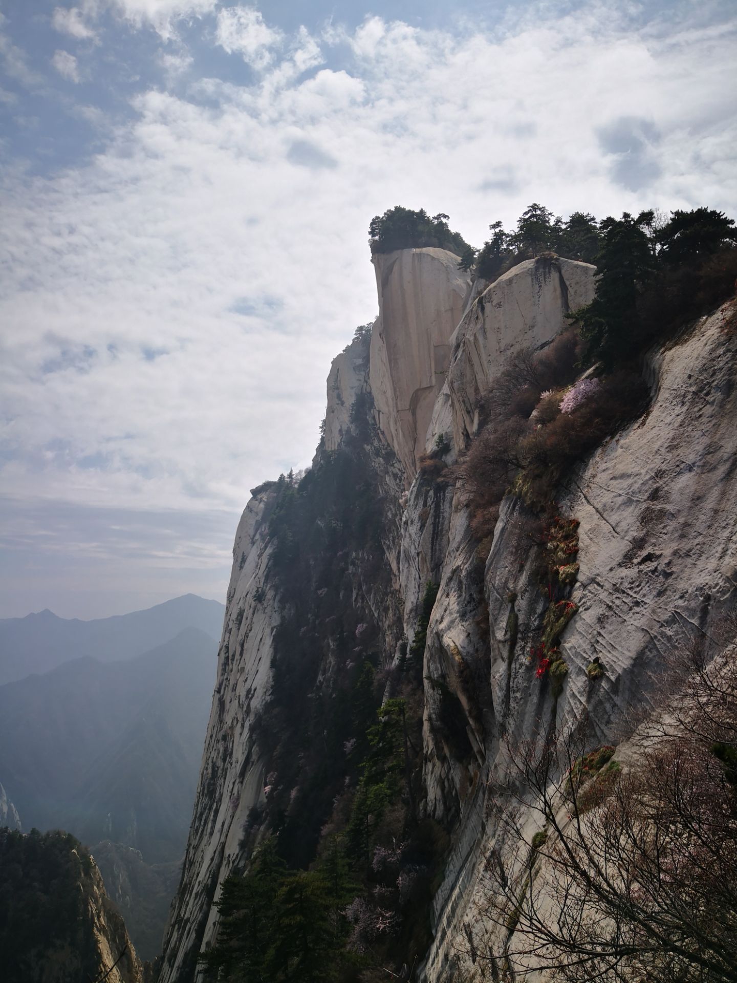 华山旅游攻略夏日旅游线路,暑假华山攻略最佳路线图