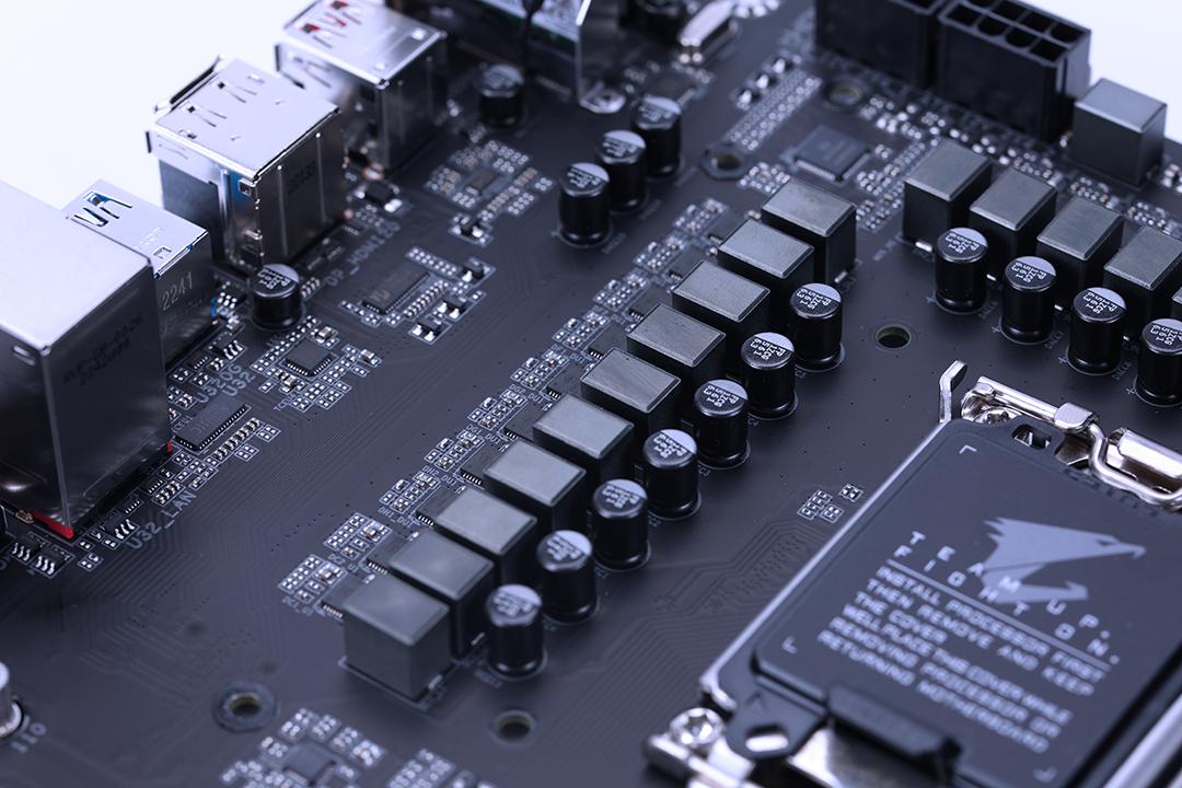 b790高端和z790丐版主板怎么选,技嘉z790m小雕主板支持ddr4吗