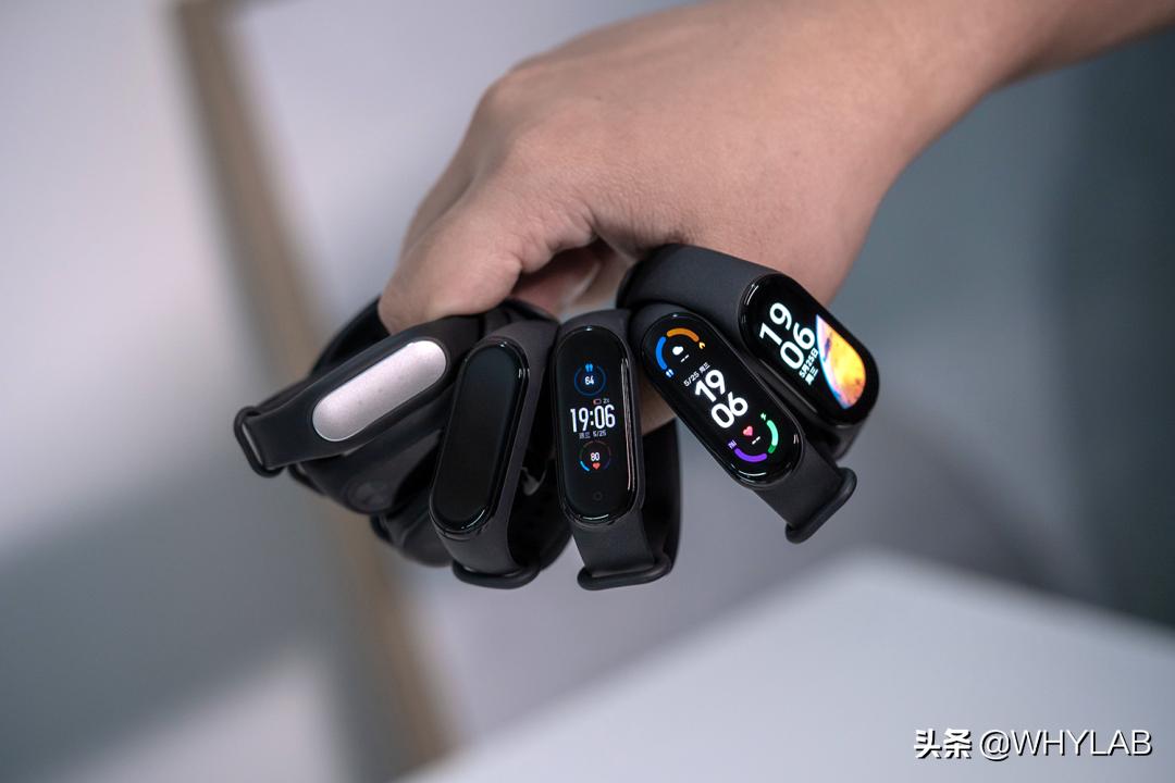 红米手环3和小米手环7,红米手环2和小米手环7买哪个好