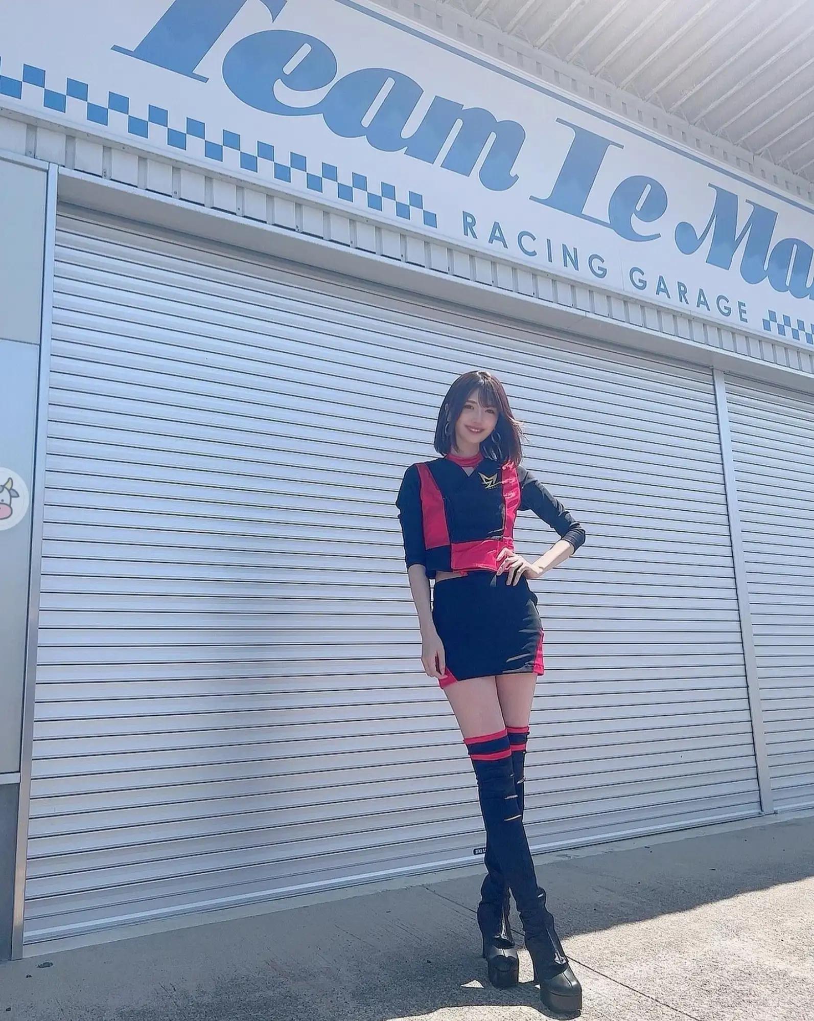 日本车模气质迷人漂亮又大方,车模小姐姐一言难尽