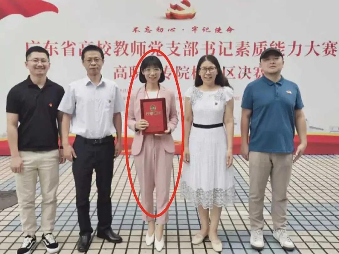 卓处长的背影,卓处长是如何被发现的