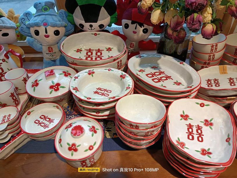 真我10pro手机曲面屏,真我10pro曲面屏评测