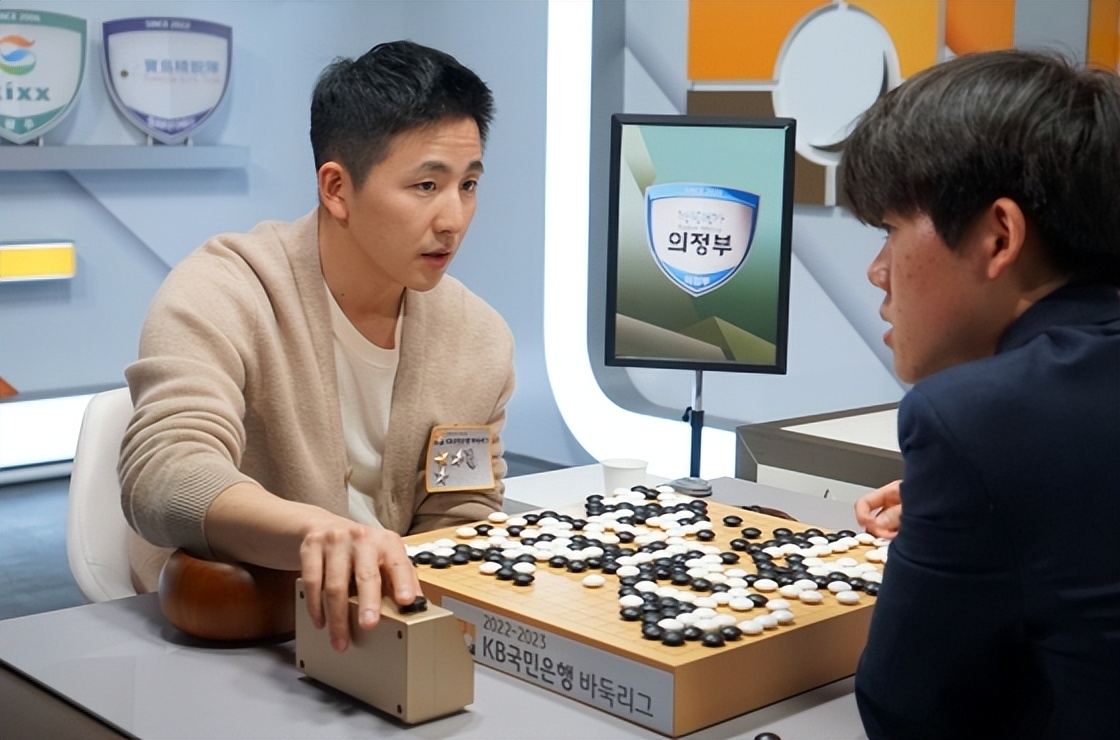 韩国联赛胜利姿势千奇百怪引入大学生助威团超时负也能改判