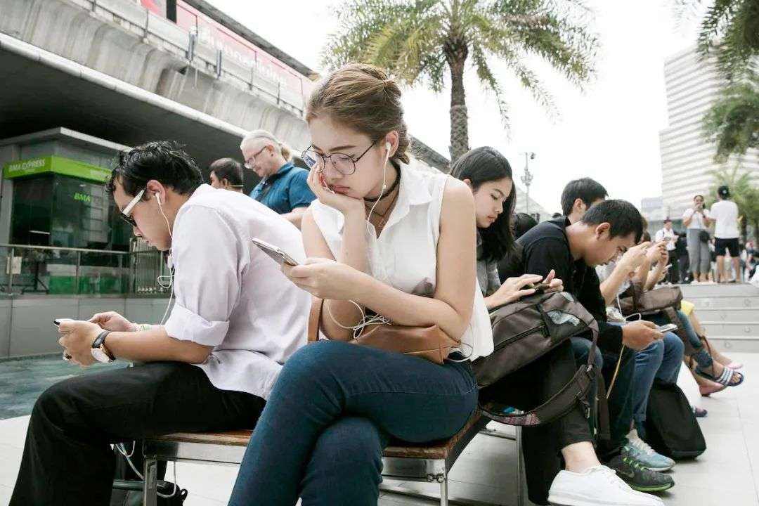 qq陌生人聊天的功能,qq陌生人交友怎么关