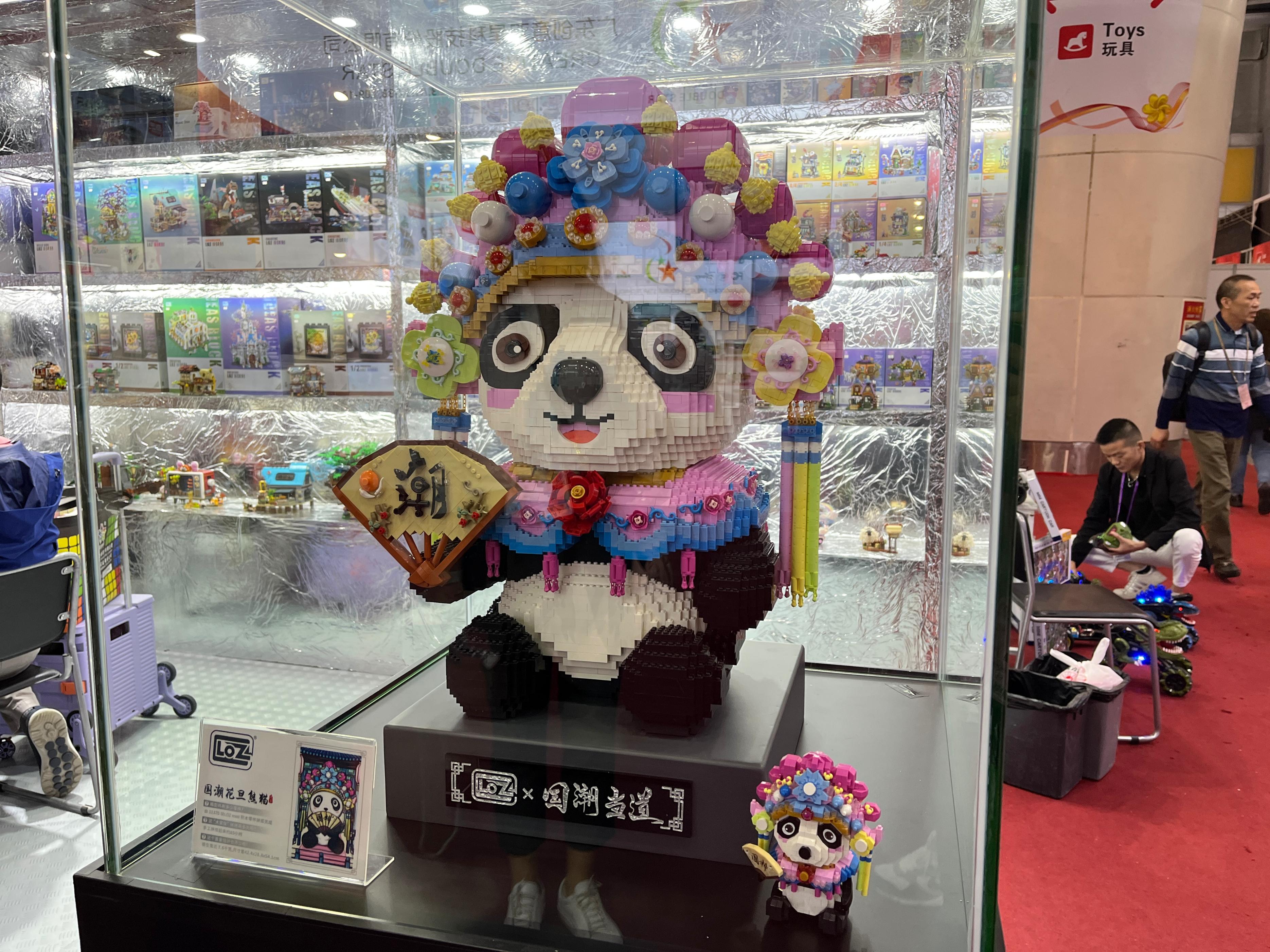 行李箱会唱歌、八爪鱼走路会避障！广交会上还有哪些脑洞大开的粤制造玩具