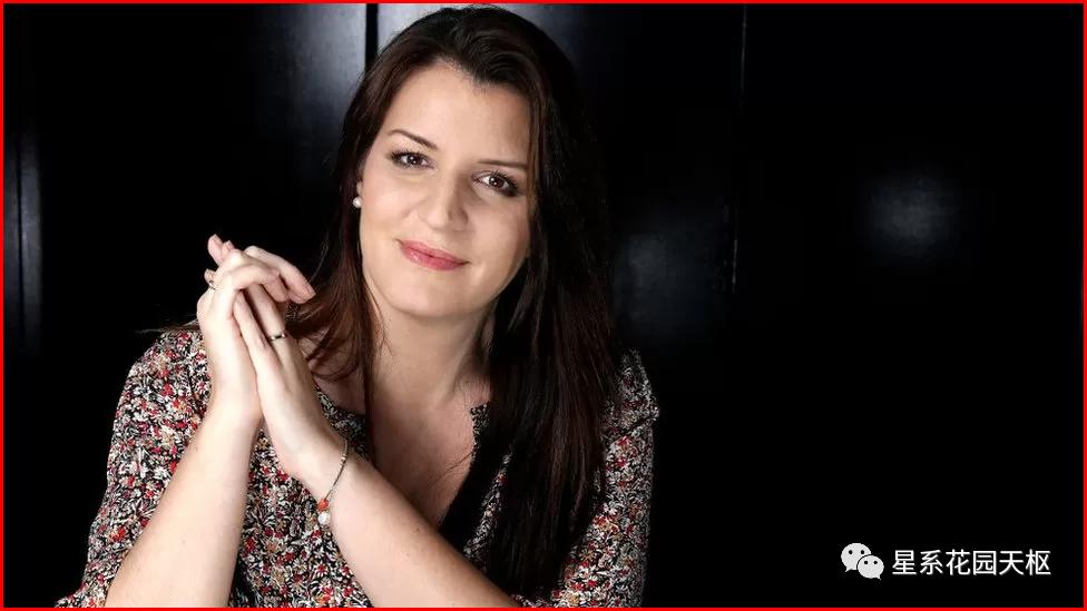 法国总理马克龙及夫人照片,法国女部长图片