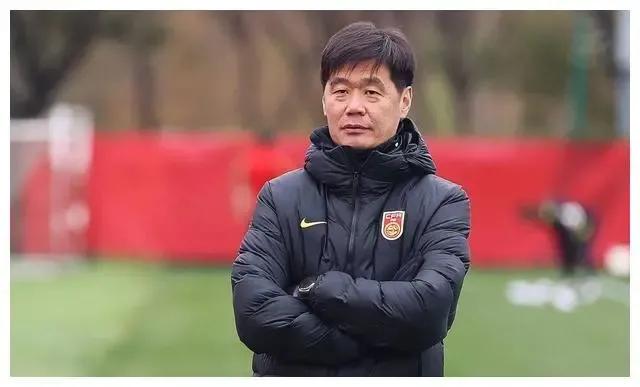 中国男足最让人失望的场面,中国男足如此不堪为何不换血