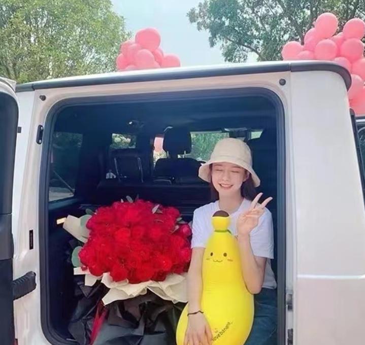 明星家里菜刀60万,明星一把菜刀价值60万