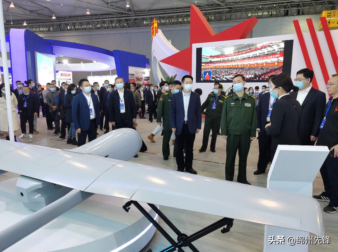 缁甸槼鍐涘垱,鍥涘窛缁甸槼鍐涘垱