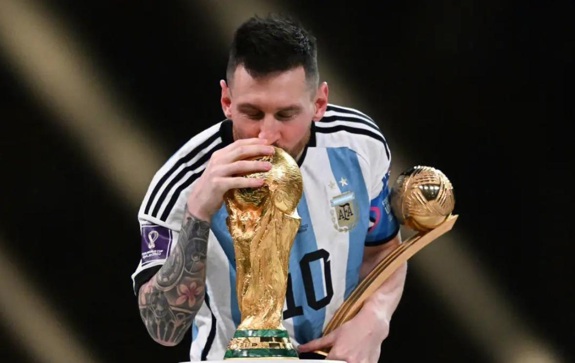 明码标价？与梅西“合影”只需5万起！向国足示好遭拒，原因曝光