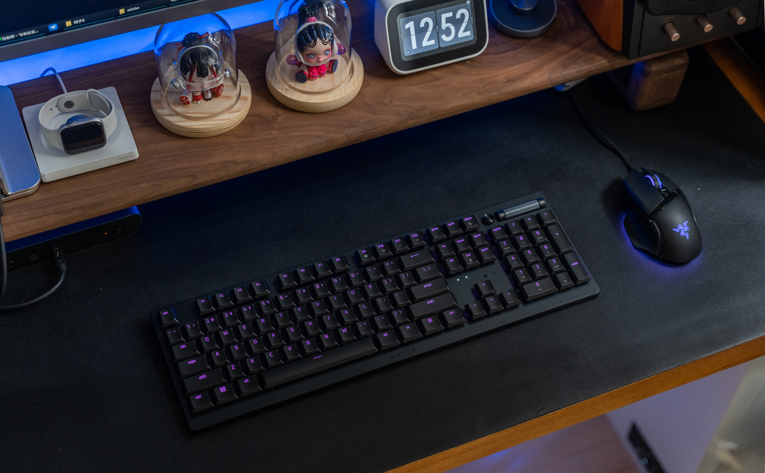 “信仰之光”丨矮轴的噬魂金蝎，或许是最好看的RBG无线机械键盘