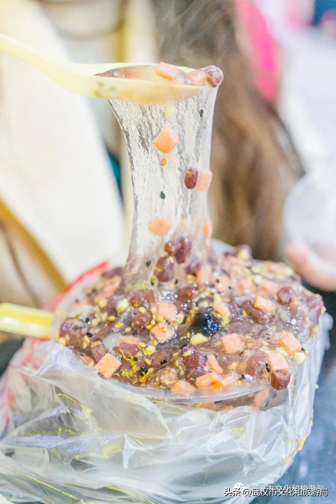 武汉这条街有多热闹,武汉这条街有500年历史