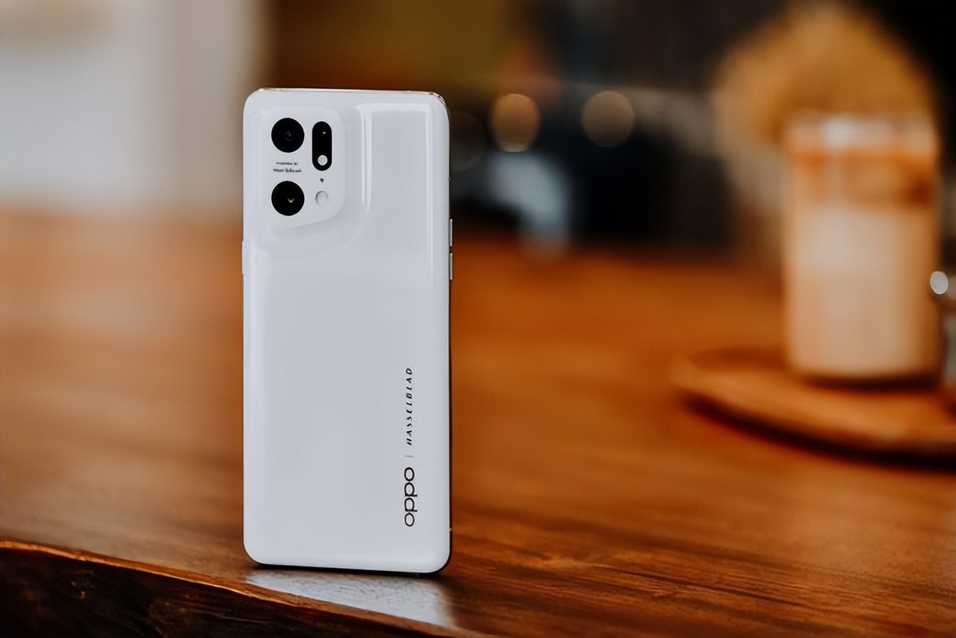 推荐一款比较实用的oppo手机,oppo目前哪一款手机最值得入手