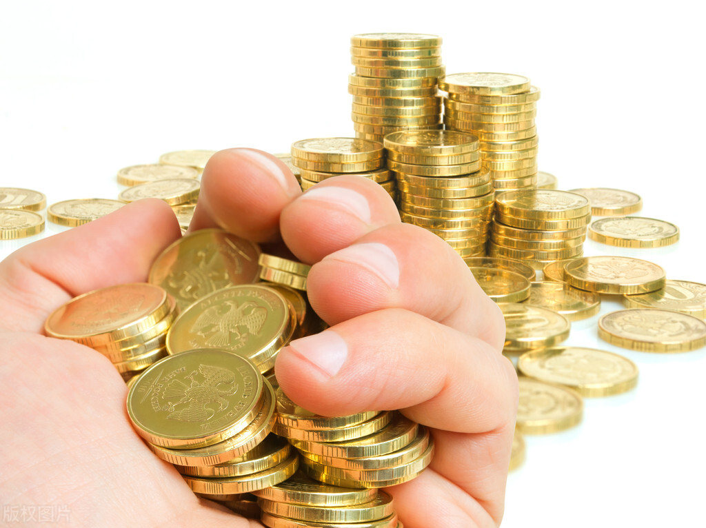 建材市场水太深，老司机给领导带路，结果司机翻车了