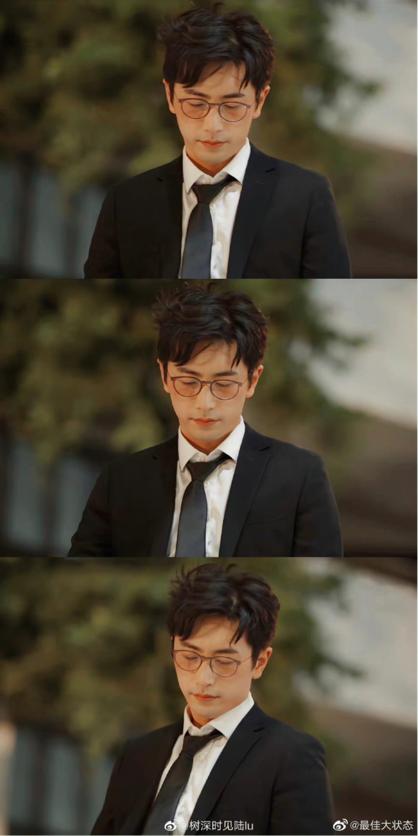 谁懂白客的人夫感！是那种苏感满满的居家好男人型，特别是笑起来