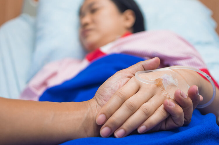 背上的痣长大了会变癌症吗,出现卫星灶痣症状就是癌症了吗