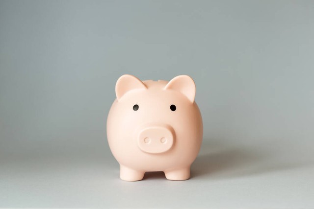 6年全职宝妈挣生活费有没有希望,全职宝妈太难了带孩子赚不了钱