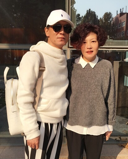 哈文悼念李咏完整版,李咏离开已经两年哈文过得还好吗