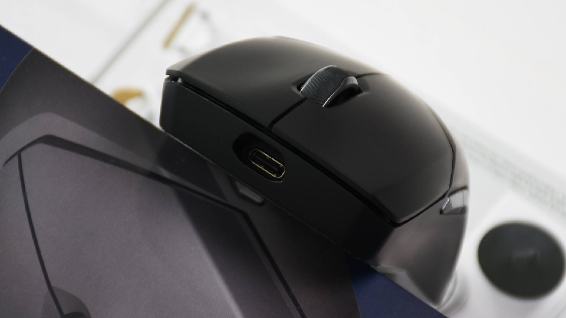 小巧灵敏黑科技雷柏vt9pro鼠标,雷柏vt9air鼠标发布