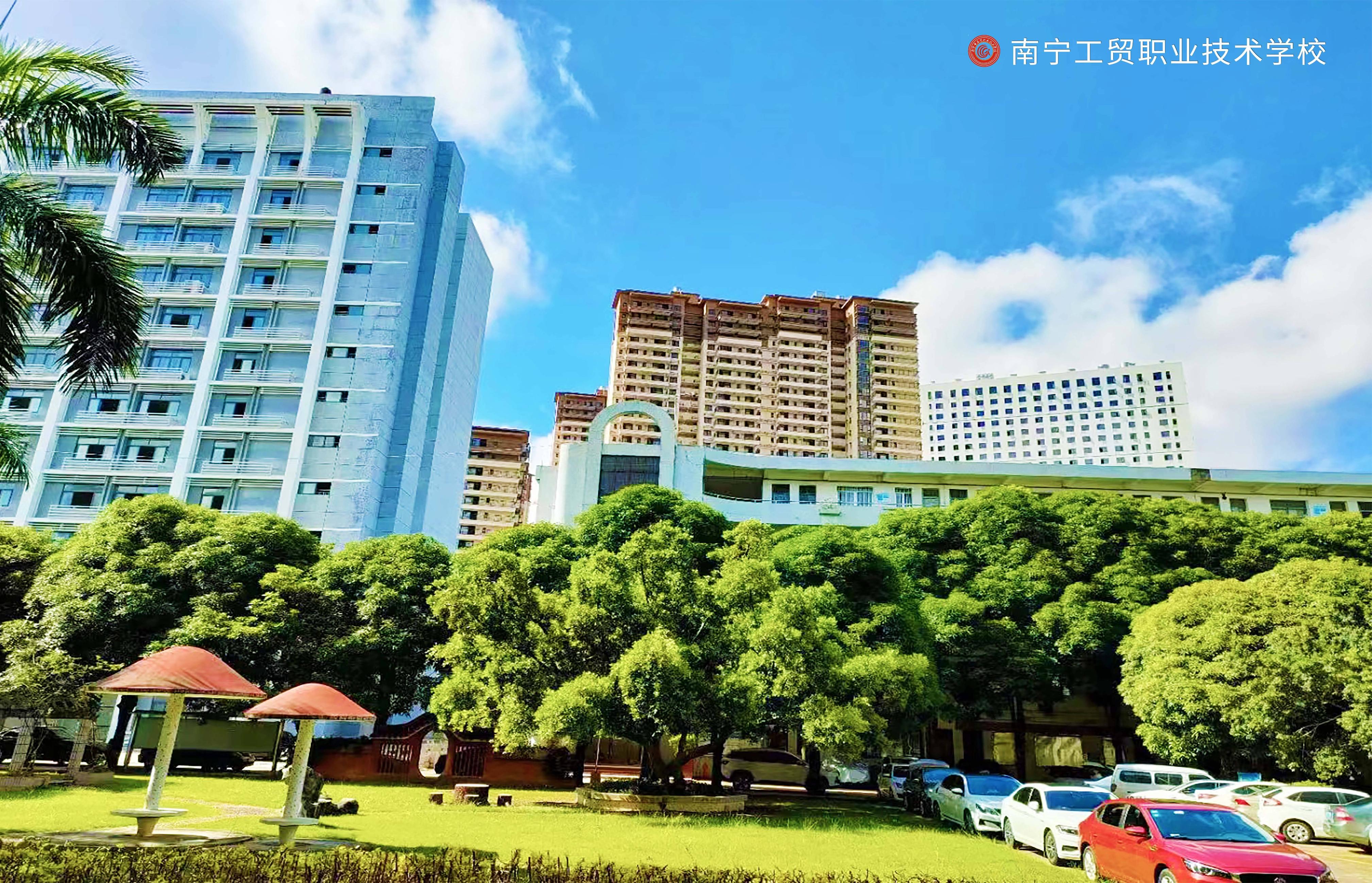 读职高跟读大专有什么区别,中专和职高哪个容易考大专