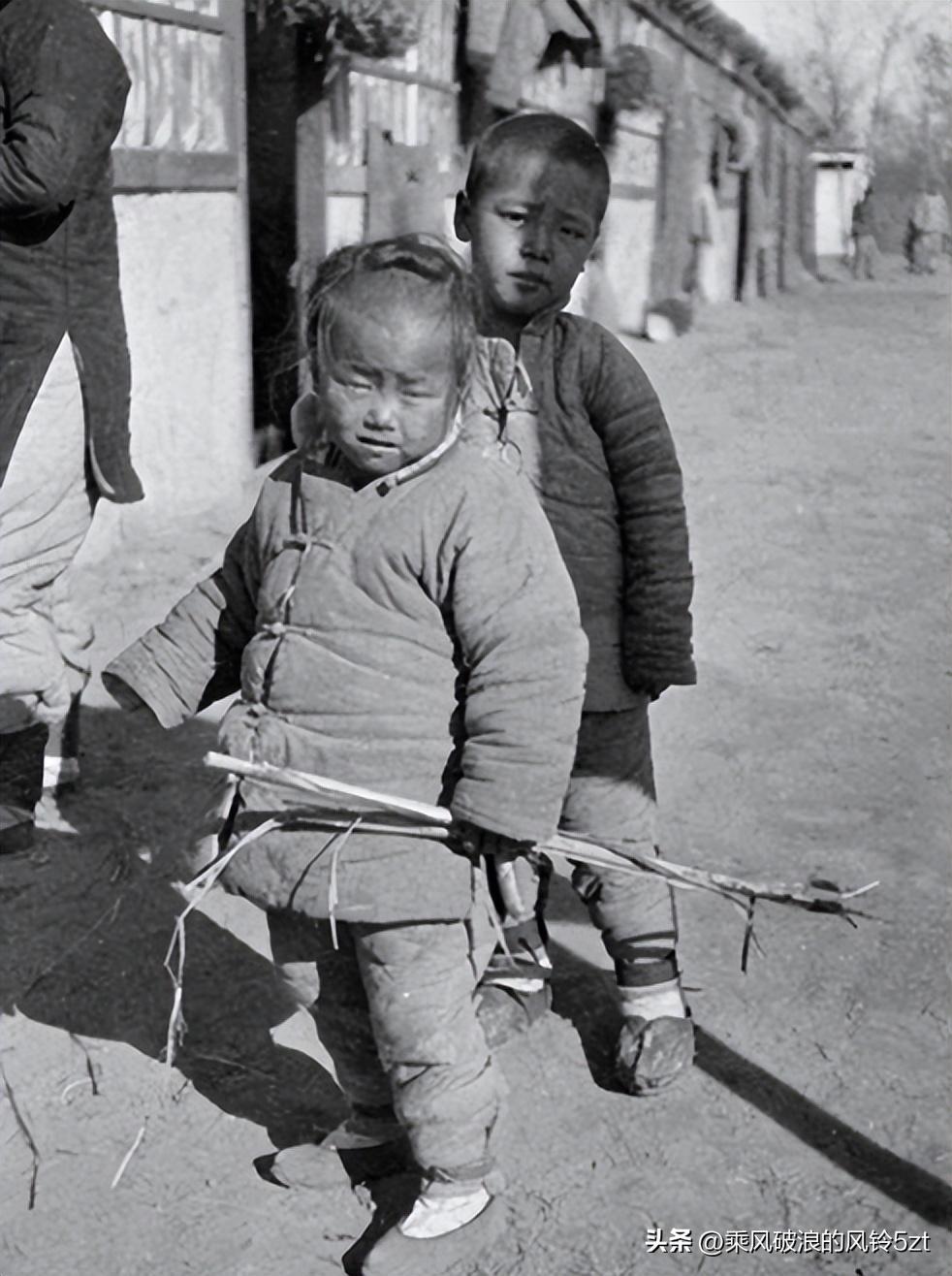 日军日记：路遇逃难的女学生，我将她的腿骨做成了锋利的*刀刺**!