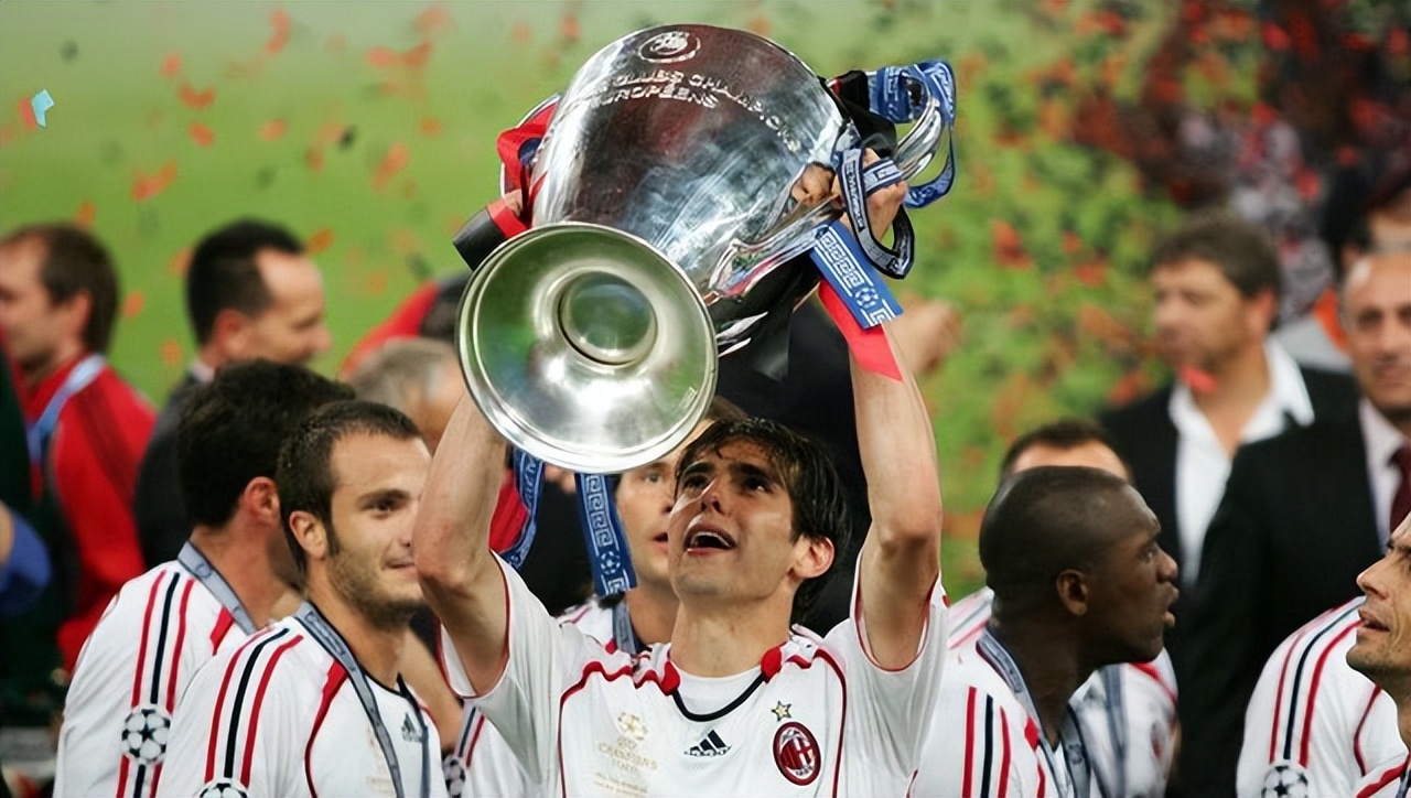 2017年卡卡婚姻现状,卡卡前妻卡洛琳再婚生孩子了吗