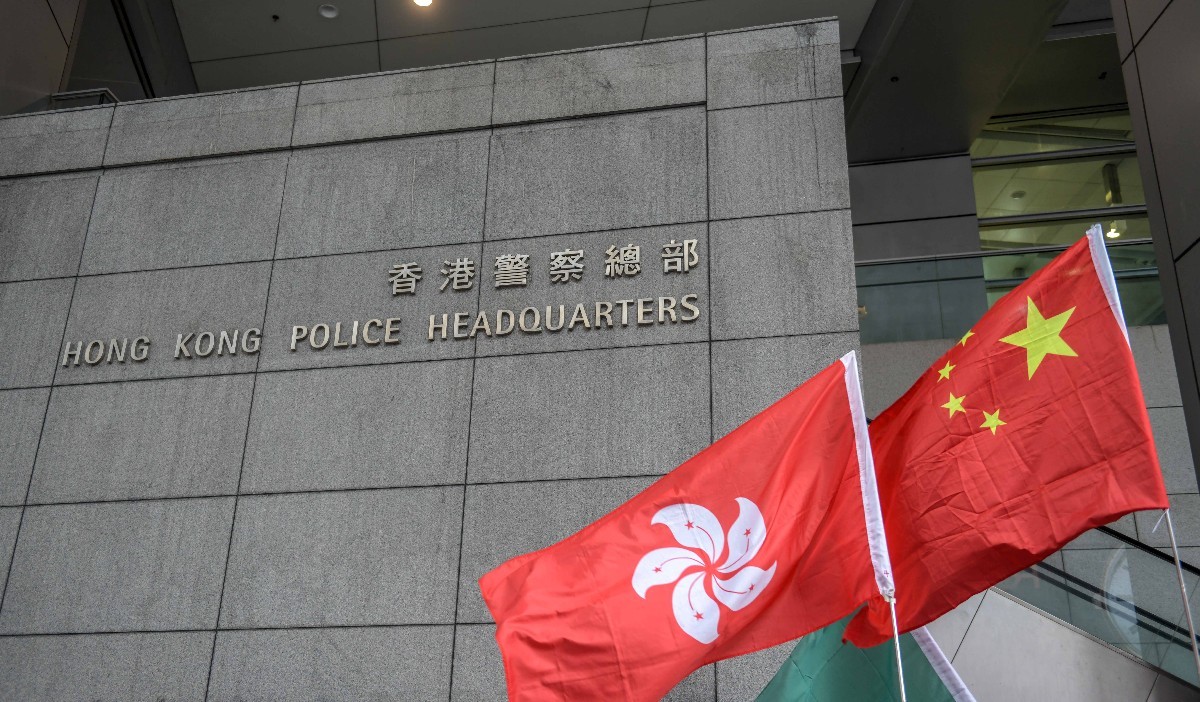 香港警务处长和律政司级别谁高,香港警务处长和保安局长级别谁高
