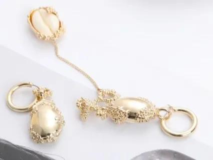 男生送女朋友礼物应该送什么东西,男生适合送女朋友什么礼物