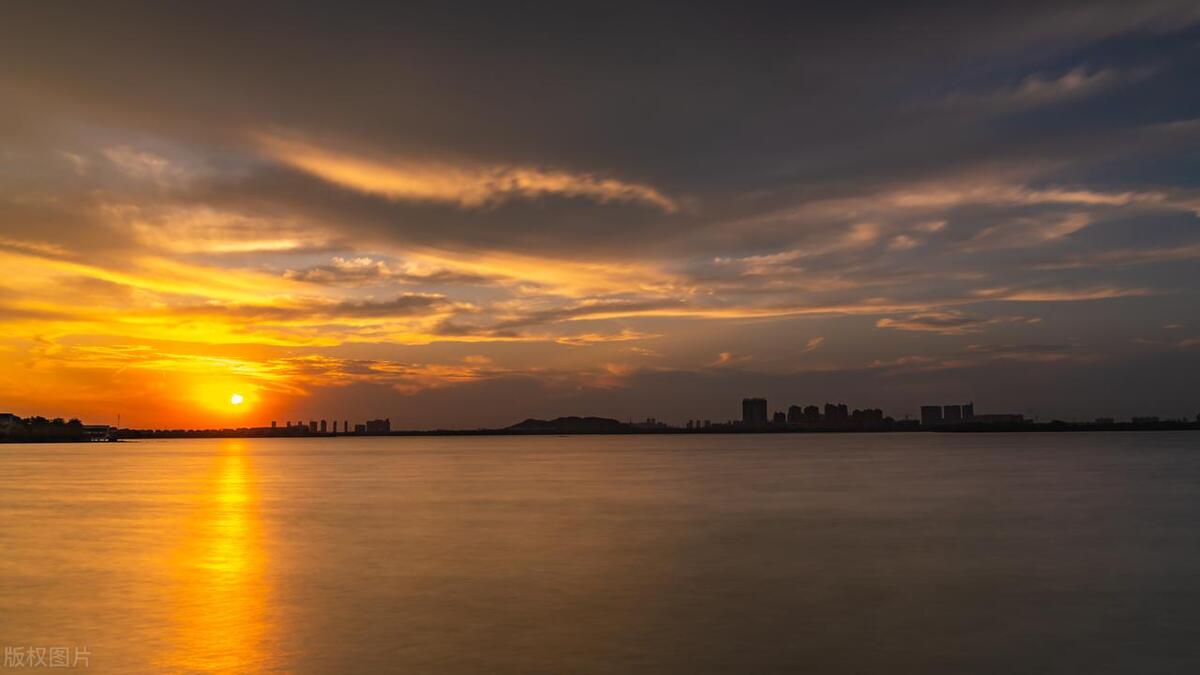 爱人红颜知己的区别,知己爱人有什么区别