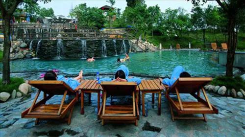 峨眉山灵秀温泉自驾,峨眉山灵秀温泉直播