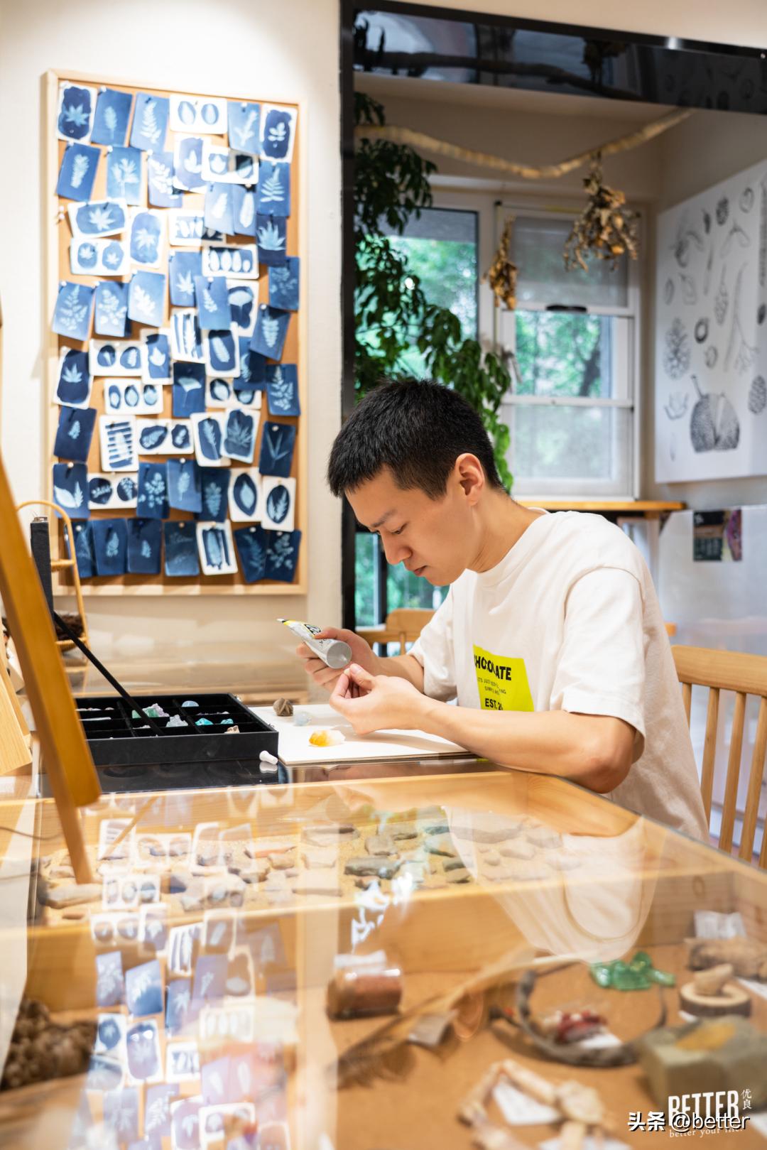 我在这家化石手作店，体验了一把「赌石」的快乐