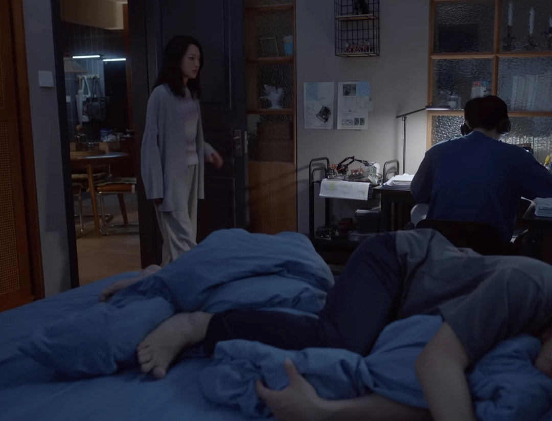 小敏家母子二人谈心第几集,小敏家母女隔着门斗嘴