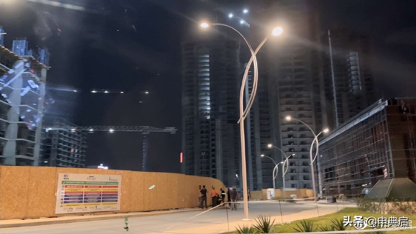 外国人也爱中国食物？伊拉克大型中超的顾客对象，竟然是外国人？