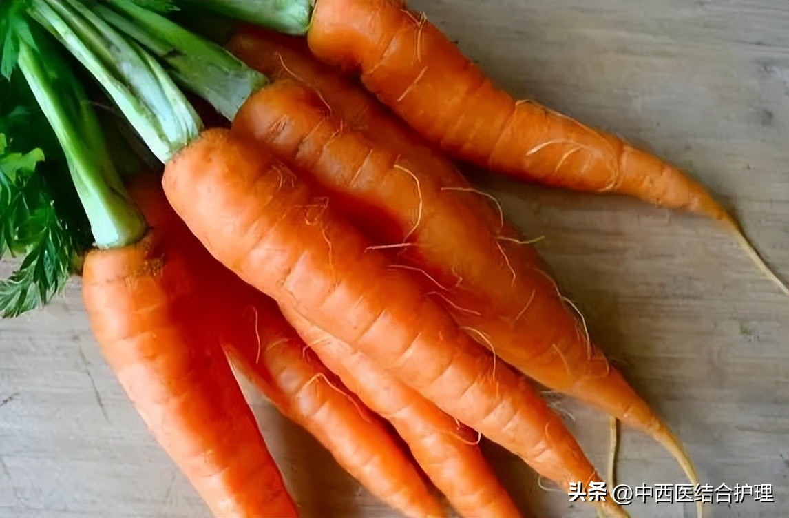 胡萝卜对心血管有啥好处,胡萝卜怎么吃对血管有帮助