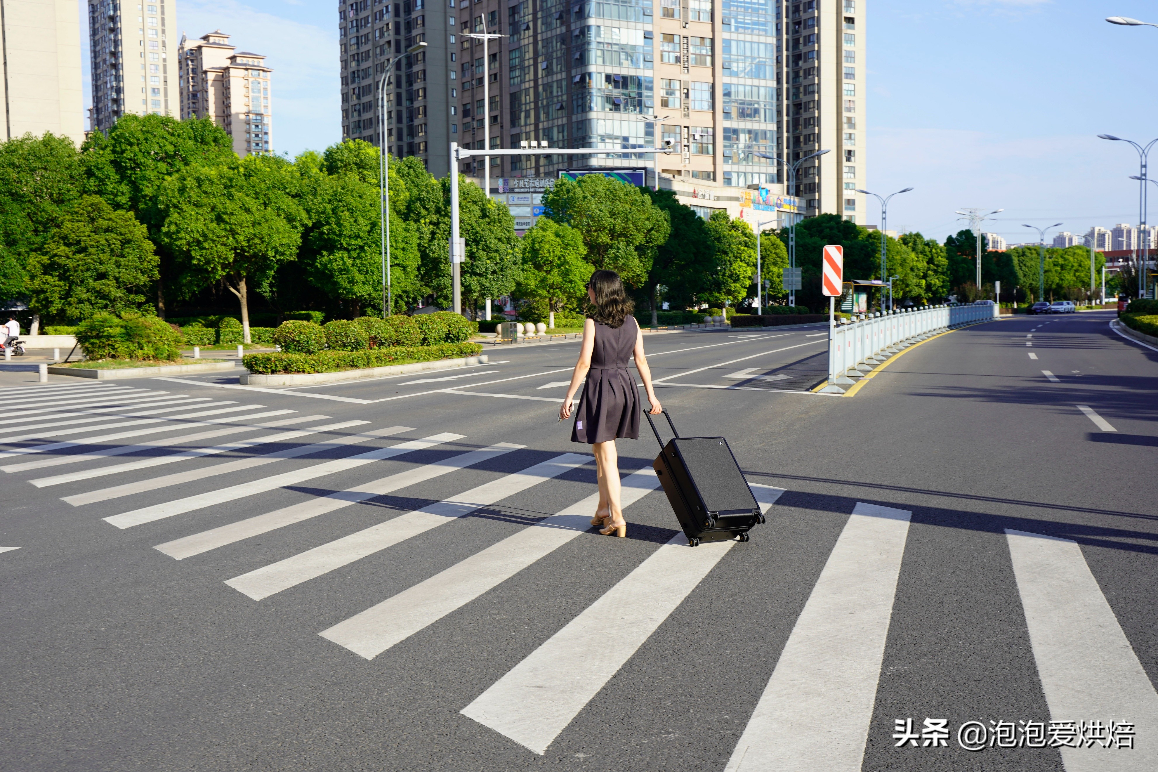 地平线旅行箱测评,地平线8号经典系列行李箱测评