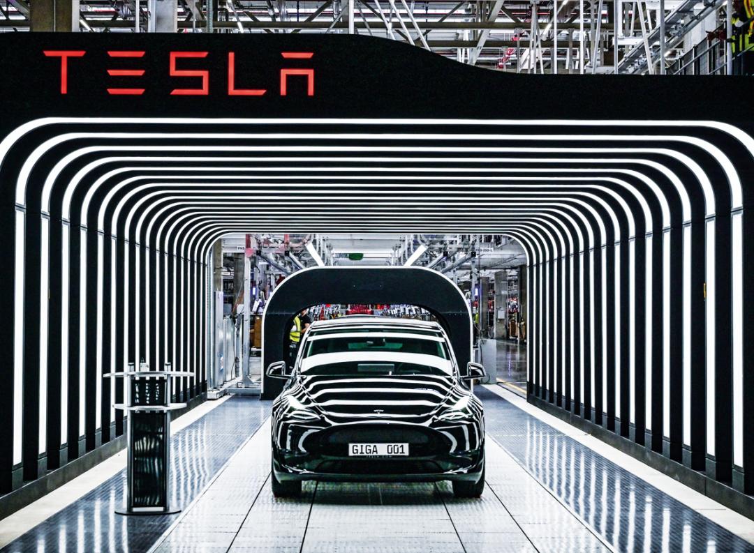 1000个人眼中有1000个哈利波特,1000个人的眼里有1000个什么