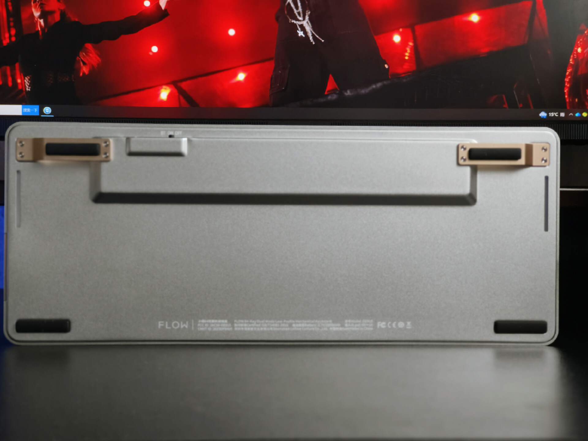 洛斐小顺键盘如何切换设备,洛斐小顺键盘可以自己换轴体吗