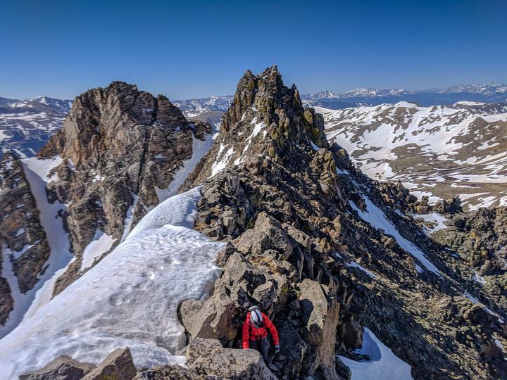 登山探险基础知识,新手小白户外登山准备