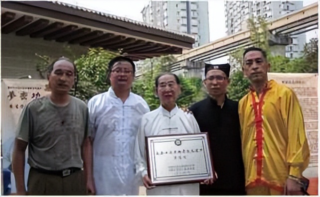 重庆民俗文化和风土人情,重庆民风民俗纪录片