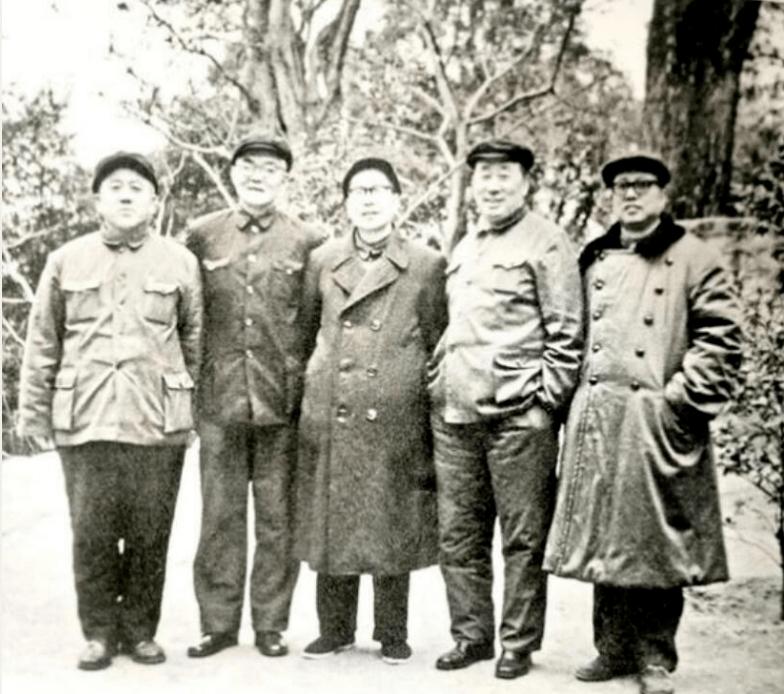 【人物】李致：风雨百年书生依旧