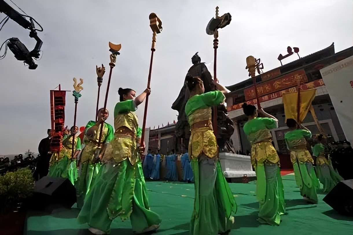 中国四大传统节日与二十四节气,中国四大传统节日是什么日